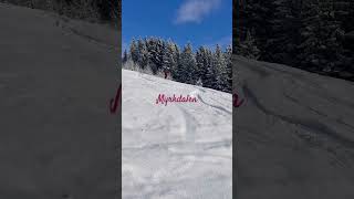 Skiing in Myrkdalen